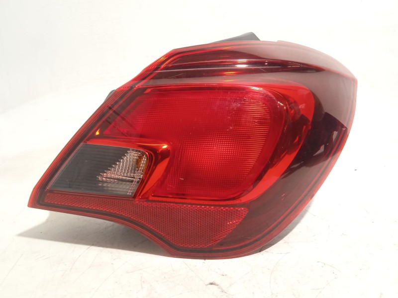 PILOTO TRASERO DERECHO 39068623 460034366