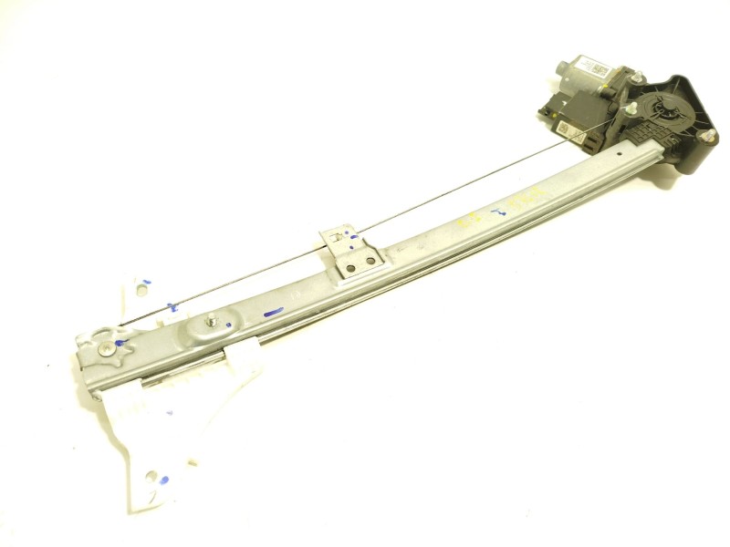 ELEVALUNAS DELANTERO IZQUIERDO 82450Q0010 82401Q0020 