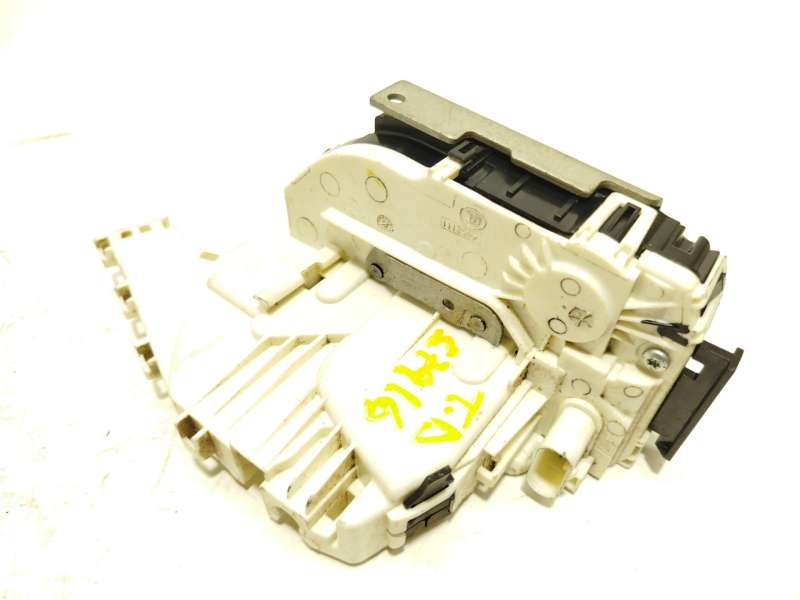 Recambio de cerradura puerta trasera derecha para jeep compass (mp, m6, mv, m7) 1.4 multiair referencia OEM IAM 04589914AE 2