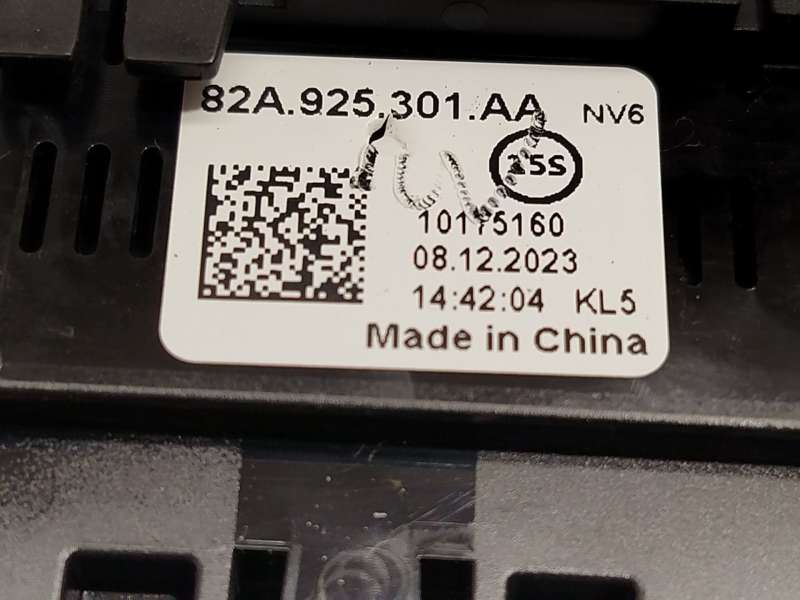 Recambio de mando multifuncion para audi a1 sportback (gba) 30 tfsi referencia OEM IAM 82A925301AA - Blanco 4