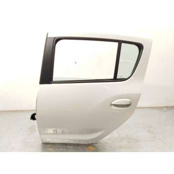 PUERTA TRASERA IZQUIERDA 821017625R 