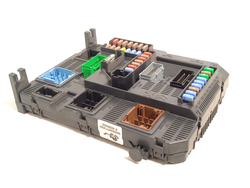 CAJA RELES / FUSIBLES 9807531680 1612139080 