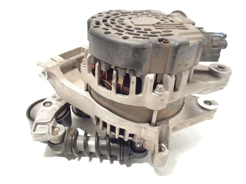 Recambio de alternador para hyundai tucson (nx4e, nx4a) 1.6 crdi referencia OEM IAM 373002U300  61011007 2