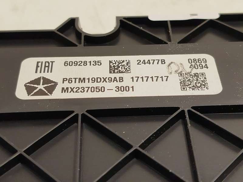 Recambio de mando multifuncion para jeep compass (mp, m6, mv, m7) 1.4 multiair referencia OEM IAM 6TM19DX9AB 4