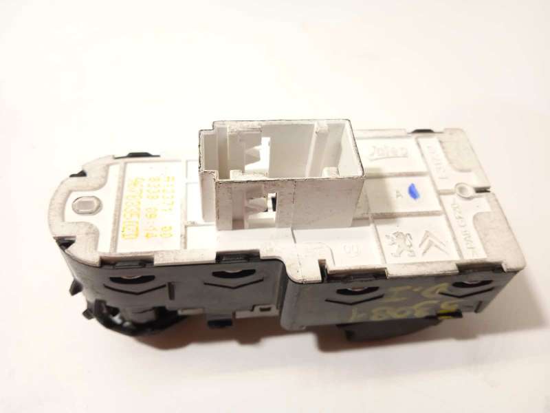 Recambio de mando elevalunas delantero izquierdo para citroën jumpy fugón confort xl referencia OEM IAM 96783350ZD - Blanco 4