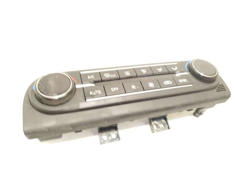 Recambio de mando climatizador para kia xceed 1.4 tgdi cat referencia OEM IAM 97250J7201 97250J7201WK 2