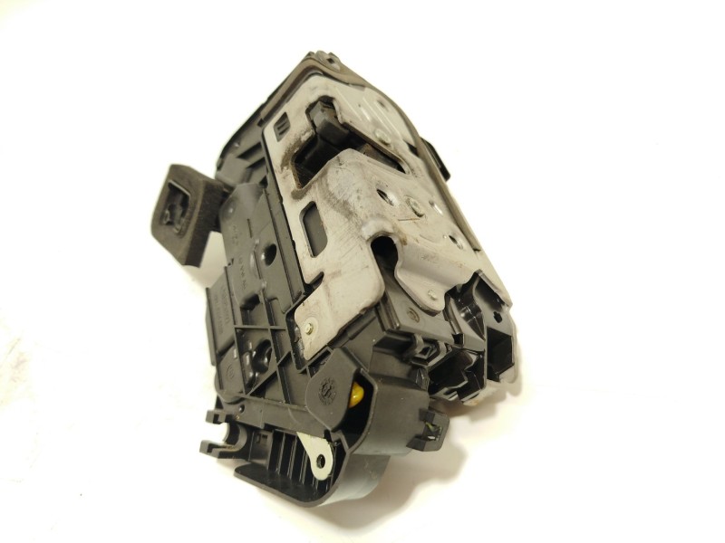 CERRADURA PUERTA DELANTERA DERECHA 5TB837016E 