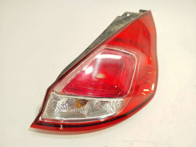 Recambio de piloto trasero derecho para ford fiesta vi (cb1, ccn) 1.6 tdci referencia OEM IAM C1BB13404AE 1877010 - Blanco 2