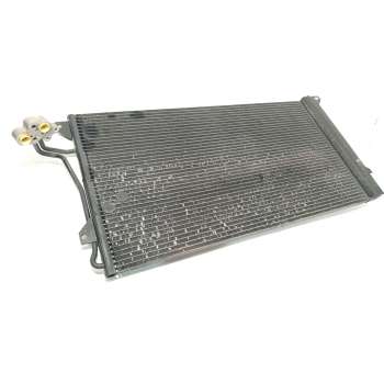 CONDENSADOR / RADIADOR AIRE ACONDICIONADO 4L0260401A 