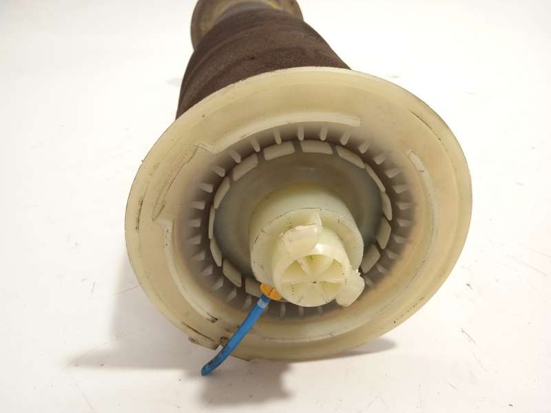Recambio de amortiguador trasero derecho para bmw 5 touring (f11) 520 d referencia OEM IAM 37106784379 - Blanco 3