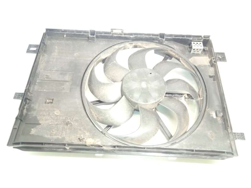 Recambio de electroventilador para citroën c4 picasso feel referencia OEM IAM 9806313280 - Blanco 2