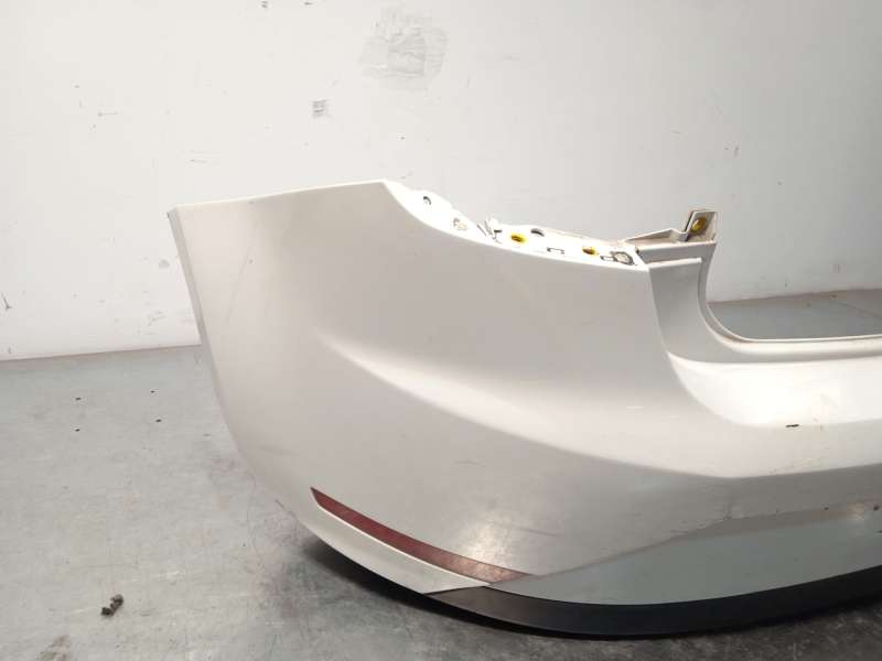 Recambio de paragolpes trasero para seat ibiza iv (6j5, 6p1) 1.2 tdi referencia OEM IAM 6J3807421E 6J3807421EGRU - Blanco 2