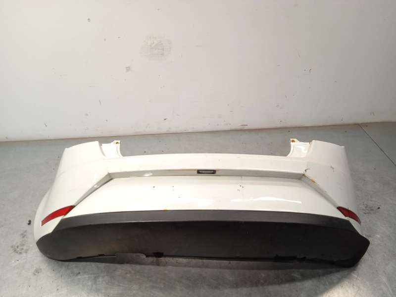 Recambio de paragolpes trasero para seat ibiza iv (6j5, 6p1) 1.2 tdi referencia OEM IAM 6J3807421E 6J3807421EGRU - Blanco 7