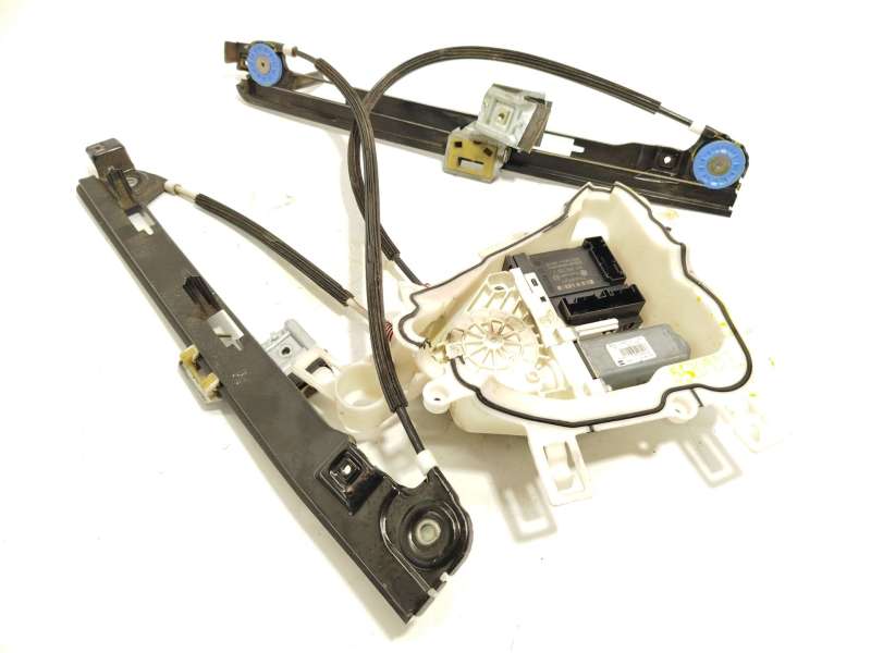 ELEVALUNAS DELANTERO IZQUIERDO 5P0837401J 