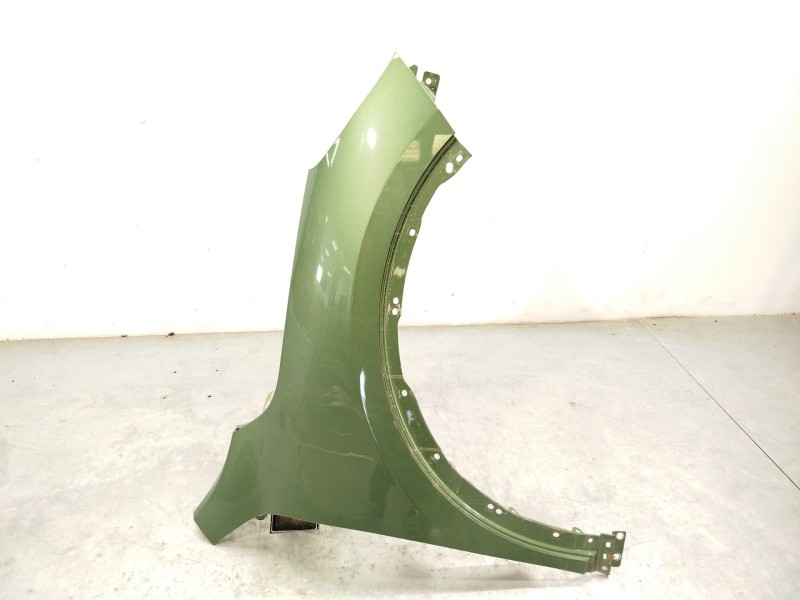 ALETA DELANTERA DERECHA 2549906 LV4BS16005AH 