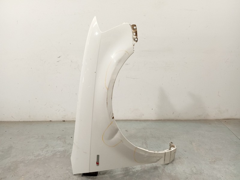 ALETA DELANTERA DERECHA 8P0821106G 