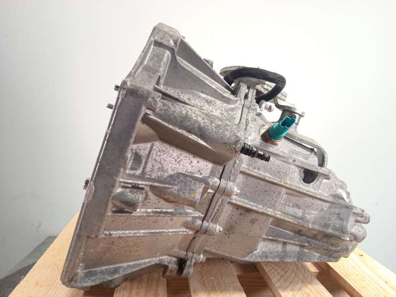 Recambio de caja cambios para renault clio iv (bh_) 1.5 dci 110 referencia OEM IAM TL4095 320101485R 2