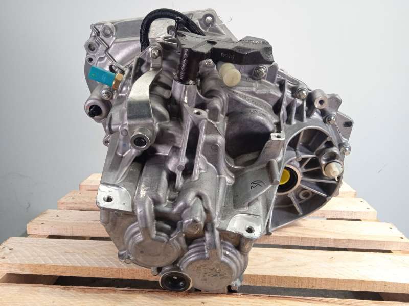 Recambio de caja cambios para dacia sandero iii 1.0 tce 90 referencia OEM IAM JT4004 320107520R 3
