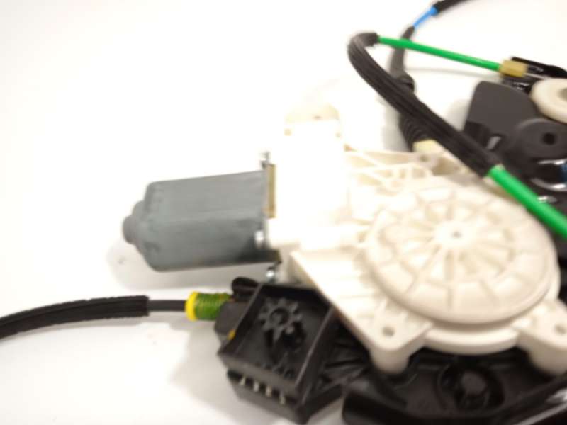 Recambio de elevalunas delantero derecho para bmw 5 touring (f11) 520 d referencia OEM IAM 51337182132 - Blanco 3