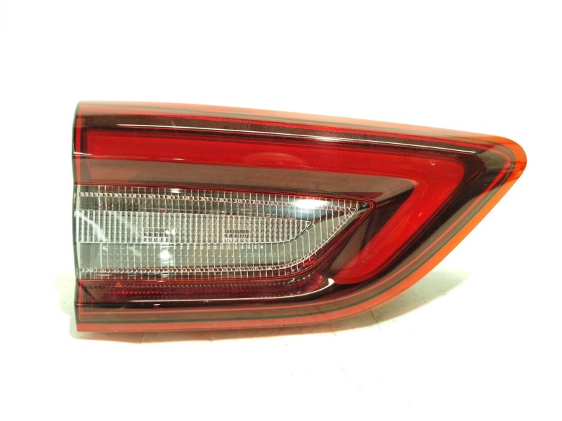 PILOTO TRASERO IZQUIERDO INTERIOR PV4B13A603AB 2816859 