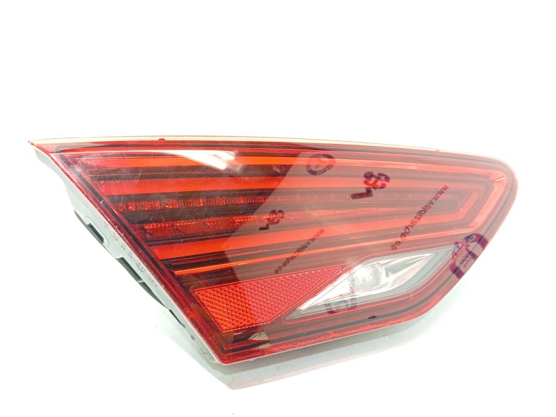 PILOTO TRASERO IZQUIERDO INTERIOR 5F0945307J 