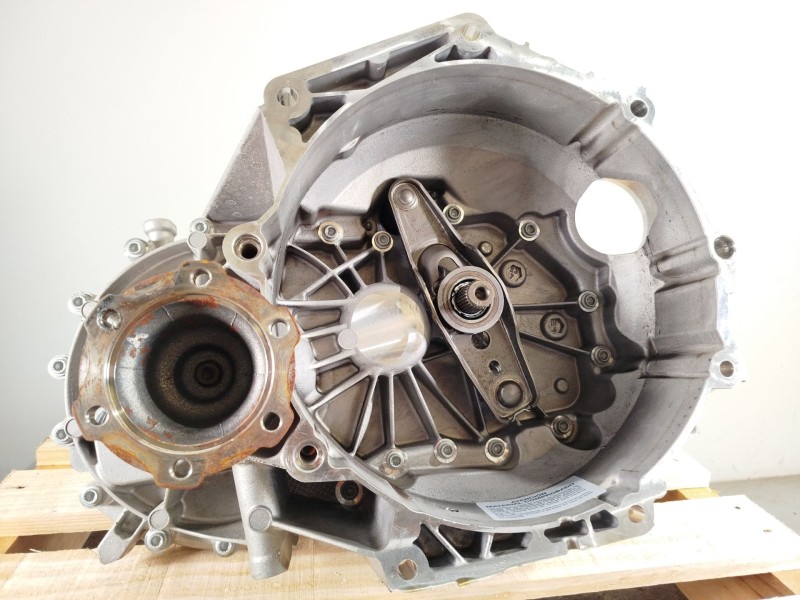 CAJA CAMBIOS VGQ 0AJ300044F FM6AJ027