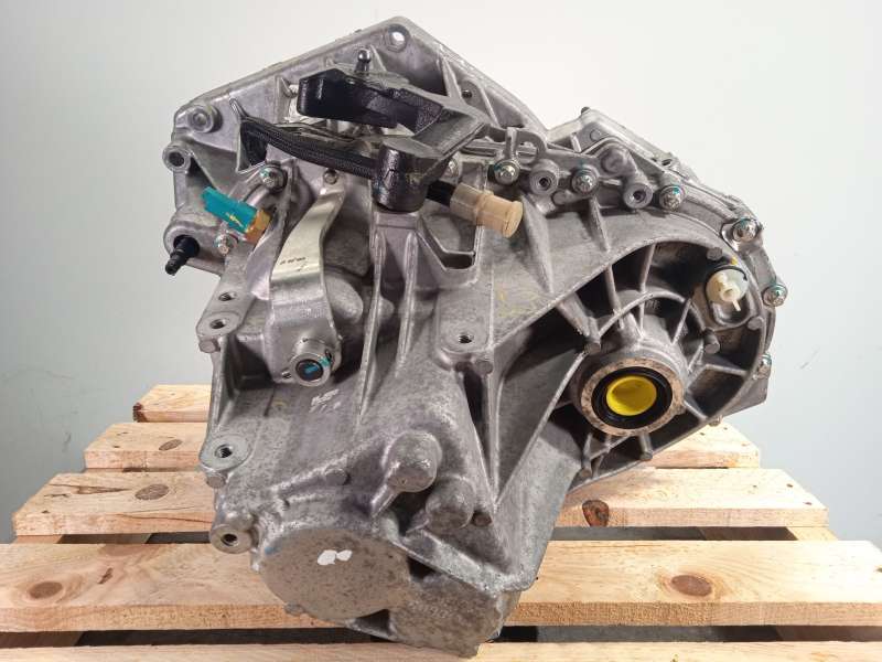 Recambio de caja cambios para dacia duster (hs_) 1.5 dci referencia OEM IAM TL8017 320108935R 3