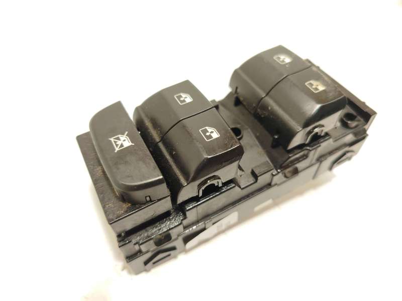 MANDO ELEVALUNAS DELANTERO IZQUIERDO 93570J7000 