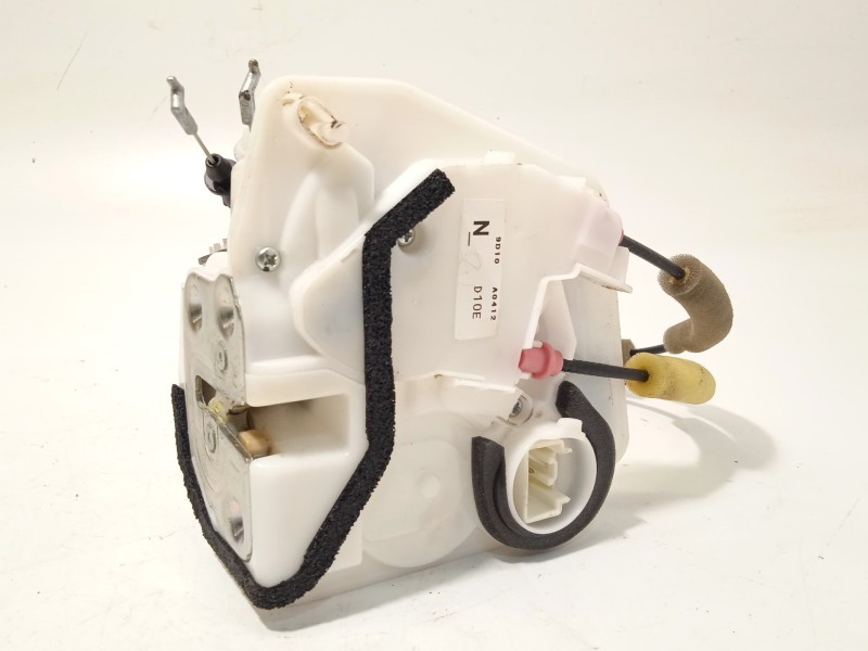 CERRADURA PUERTA TRASERA DERECHA D10E72310 