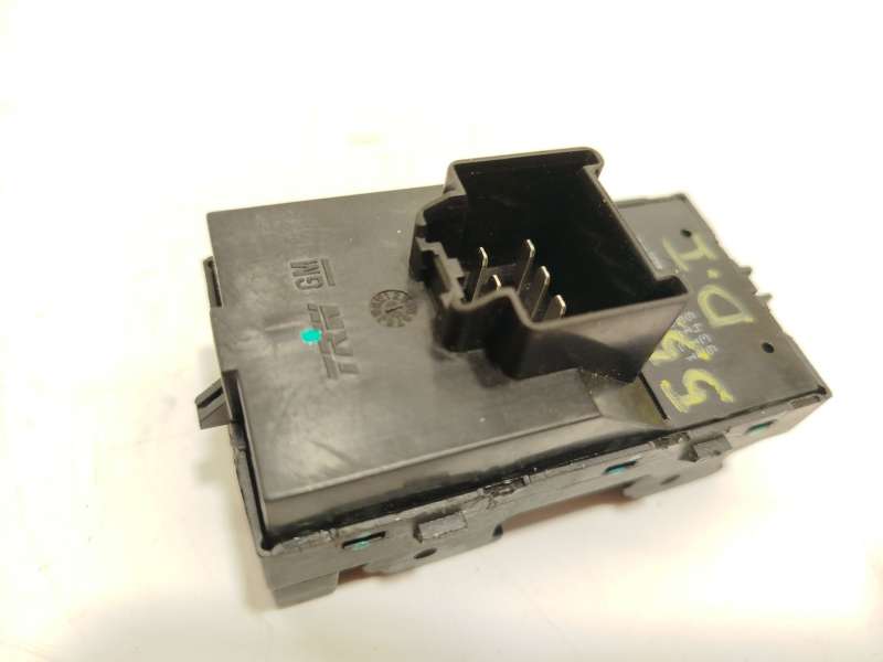 Recambio de mando elevalunas delantero izquierdo para chevrolet cruze (j300) 2.0 cdi referencia OEM IAM 13305295 - Rojo 4