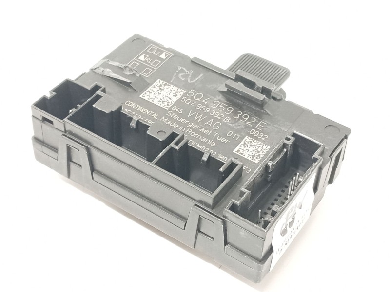 MODULO CONFORT 5Q4959392E A2C7494680400