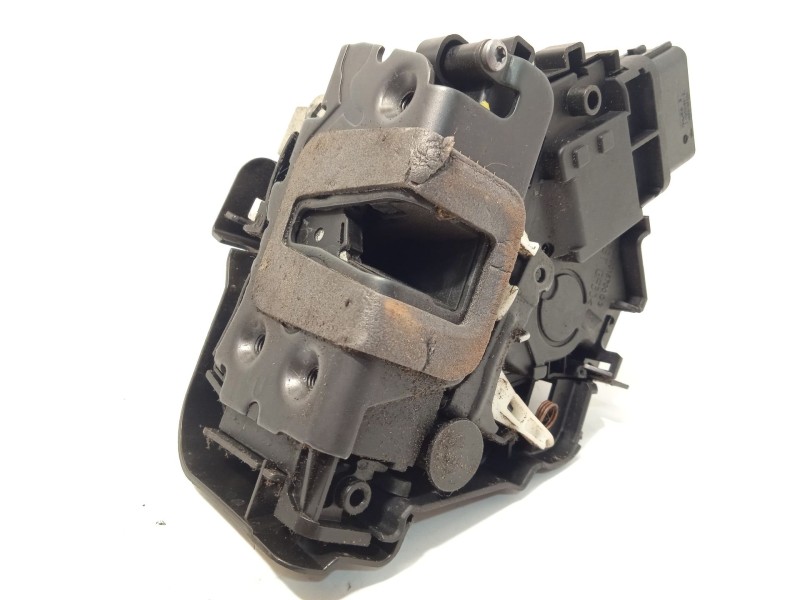 CERRADURA PUERTA DELANTERA DERECHA 6M2AR21812AB 1498996 