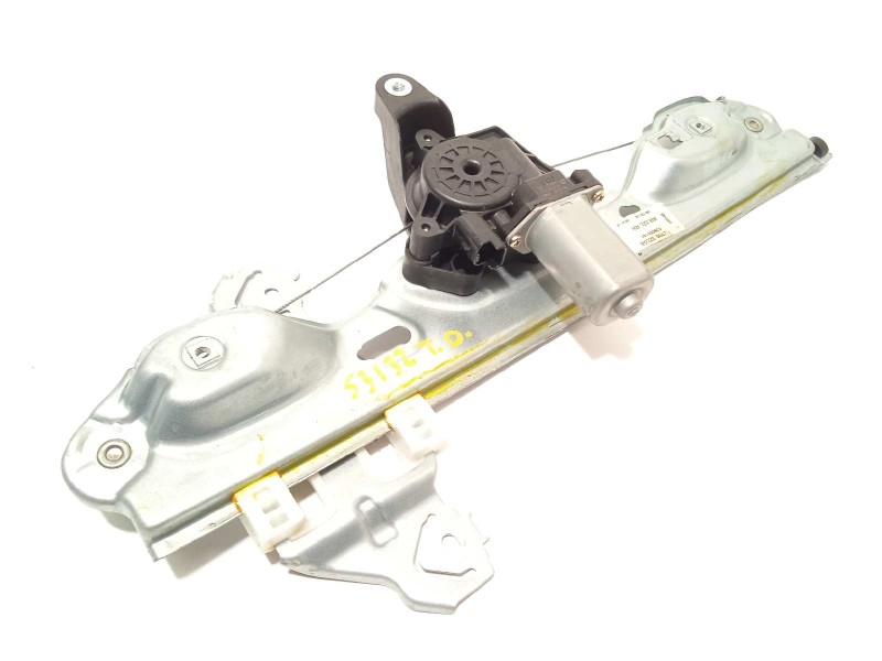ELEVALUNAS TRASERO DERECHO 827003ZL0A 