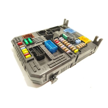 CAJA RELES / FUSIBLES 9845141280 1688992780 28751768