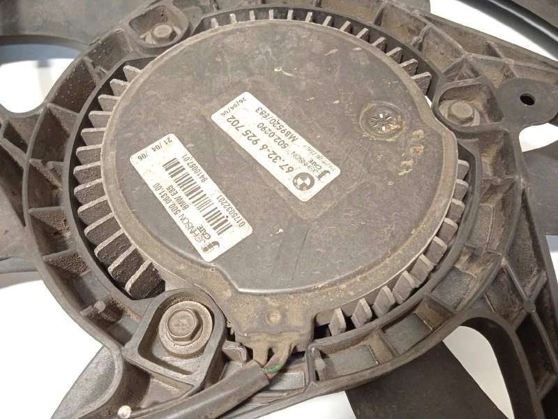 Recambio de electroventilador para bmw x3 (e83) 2.0d referencia OEM IAM 3423556 67326925702 64006735 3