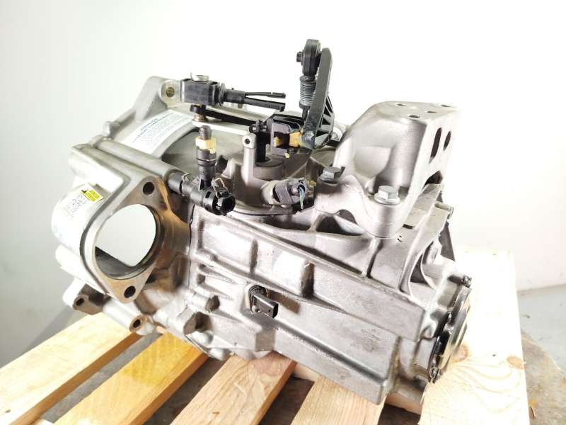 Recambio de caja cambios para seat ateca (kh7, khp) 1.5 tsi referencia OEM IAM VCE 0C9300045D FM6C9015 4