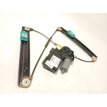 ELEVALUNAS TRASERO DERECHO 7L0839462D 