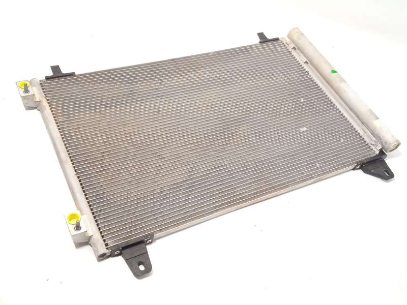 Recambio de condensador / radiador aire acondicionado para peugeot 208 ii (ub_, up_, uw_, uj_) 1.2 puretech 100 referencia OEM I - Blanco