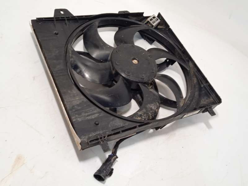 Recambio de electroventilador para peugeot 208 ii (ub_, up_, uw_, uj_) 1.2 puretech 100 referencia OEM IAM 9827752980 - Blanco 4