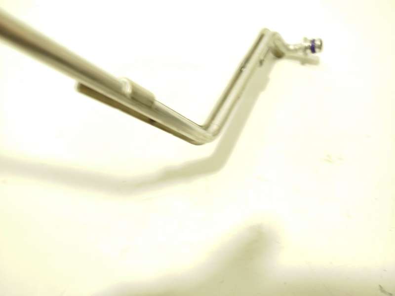 Recambio de tubos aire acondicionado para audi a1 sportback (gba) 30 tfsi referencia OEM IAM 2Q1816741H - Blanco 4