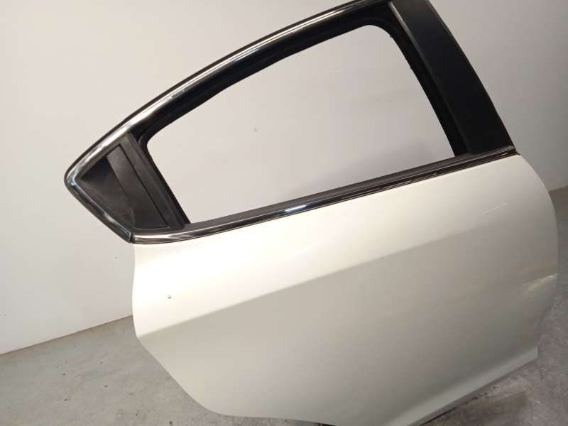Recambio de puerta trasera derecha para alfa romeo giulietta (191) progression referencia OEM IAM 50509298 6000634837 - Blanco 2