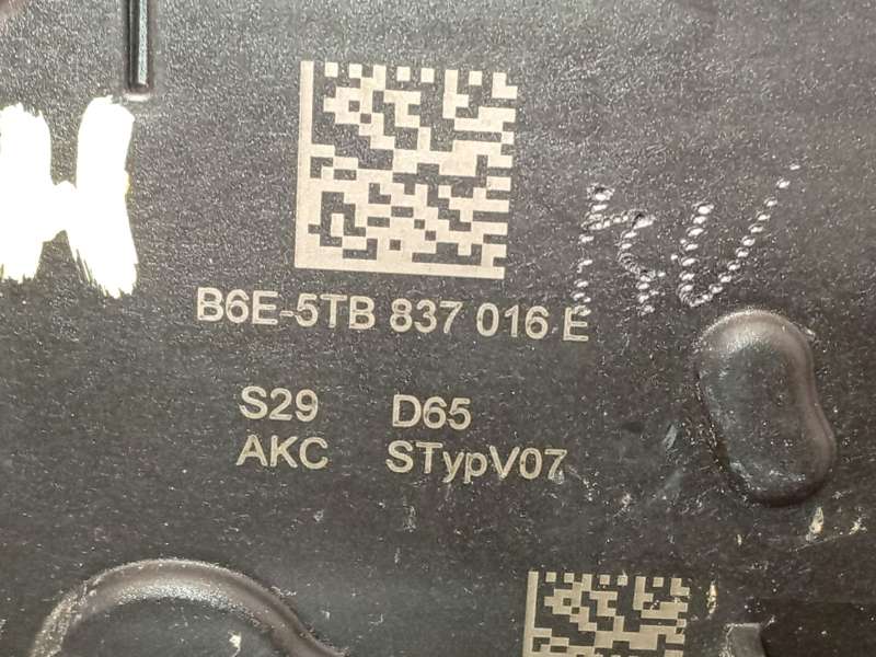 Recambio de cerradura puerta delantera derecha para audi a1 sportback (gba) 30 tfsi referencia OEM IAM 5TB837016E - Rojo 4