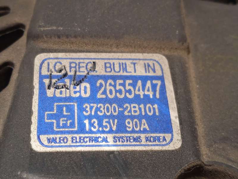 Recambio de alternador para hyundai i30 classic referencia OEM IAM 373002B101  2655447 4