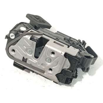 CERRADURA PUERTA TRASERA IZQUIERDA 5TA839015Q 