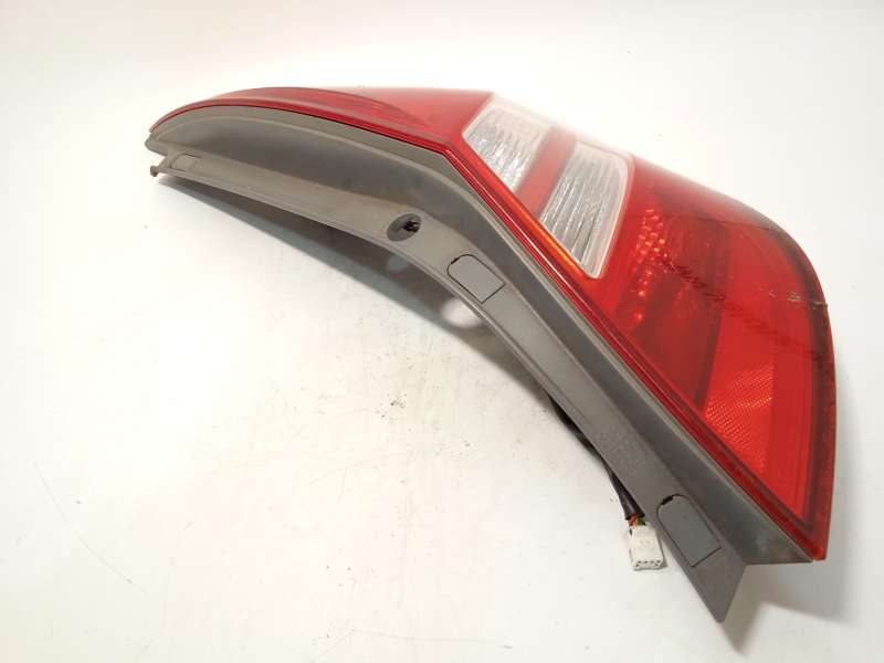 Recambio de piloto trasero derecho para hyundai i30 classic referencia OEM IAM 924022L010 2