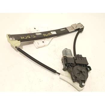 ELEVALUNAS TRASERO DERECHO 82G839462A 5Q0959408D 