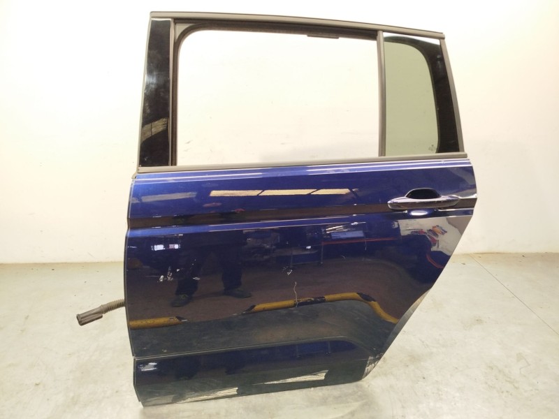 PUERTA TRASERA IZQUIERDA 5TA833055AH 