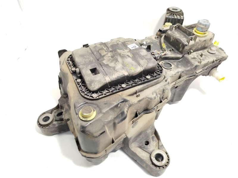 Recambio de deposito aditivo fap adblue para citroën berlingo multispace (b9) 1.6 hdi 75 / bluehdi 75 referencia OEM IAM 9808625 - Blanco 2