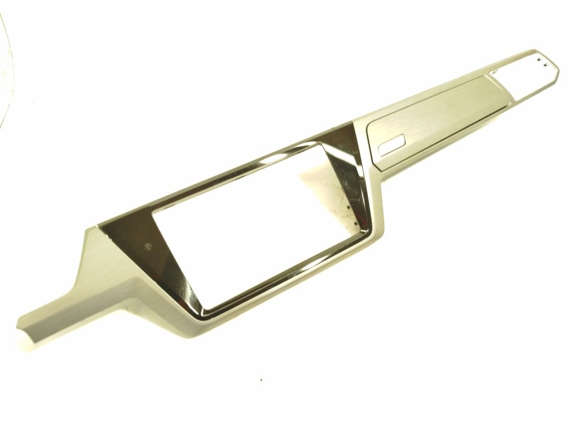 EMBELLECEDOR 5TB858416EJP9 