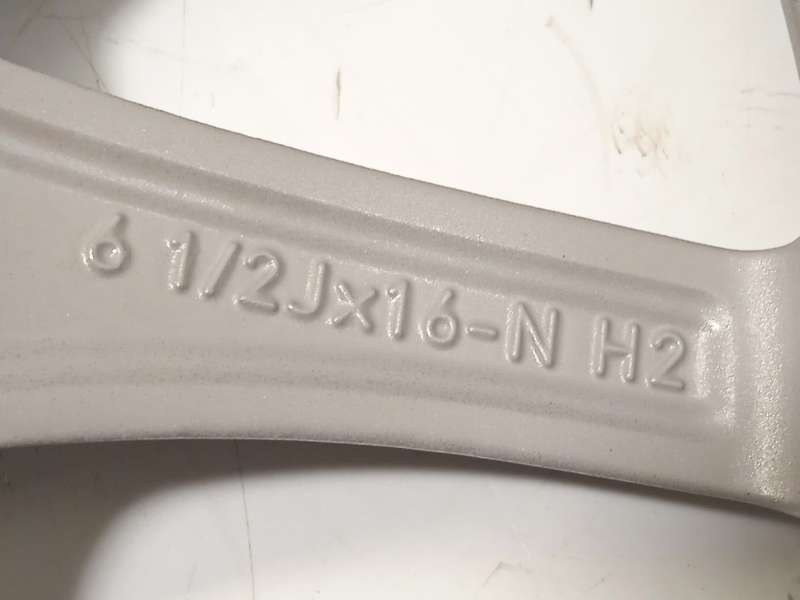 Recambio de llanta para bmw serie 3 touring (g21) 320d referencia OEM IAM 6876921 36116876921 6